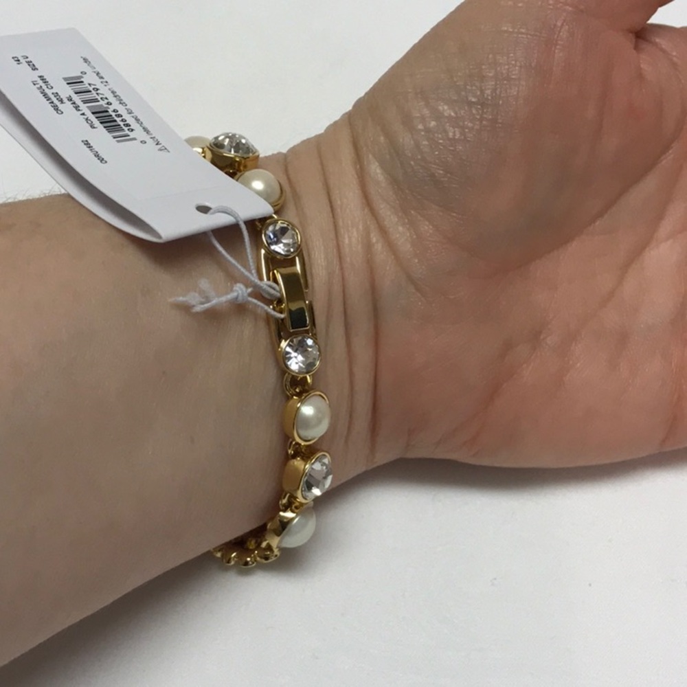 ✨HP✨ Kate Spade Pick A Pearl Bracelet - Picture 8 of 8
